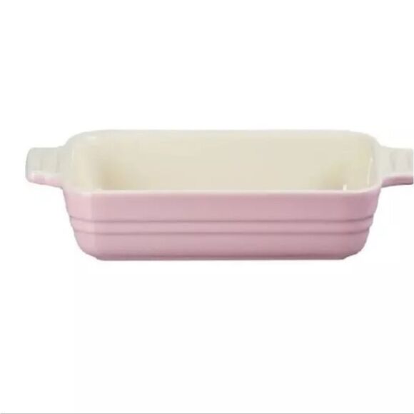 Le Creuset 23cm Square Baking Dish- Chiffon Pink - Picture 2 of 8